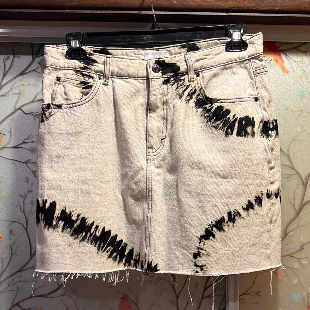 Topshop Black and Cream Mini Skirt
